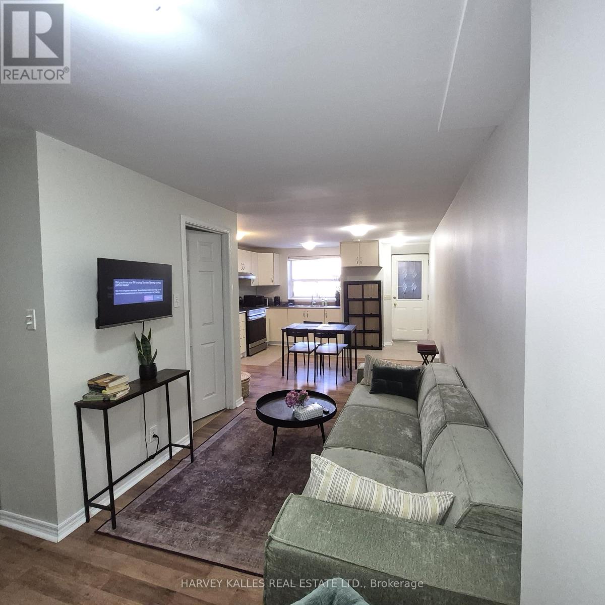 Main/lower - 127 Summerhill Avenue, Toronto (Rosedale-Moore Park), Ontario  M4T 1B1 - Photo 6 - C12872744