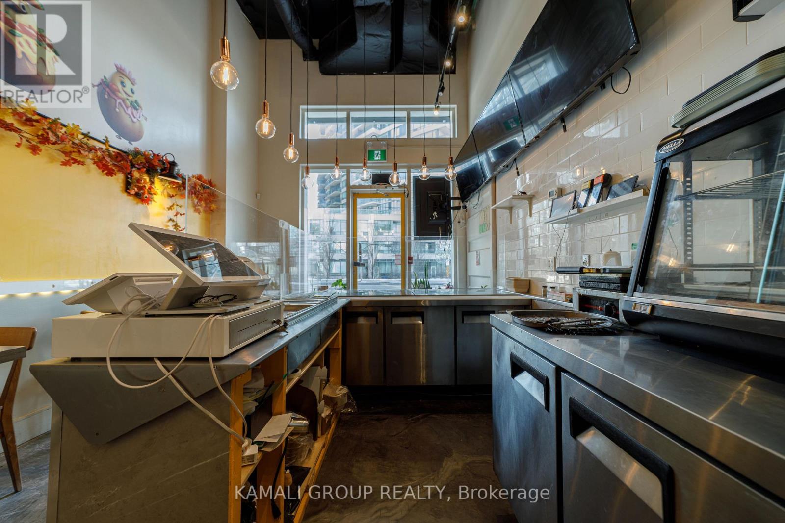 110 - 28 Finch Avenue W, Toronto, Ontario  M2N 2G7 - Photo 3 - C12872772