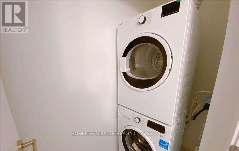 512 - 36 Forest Manor Road, Toronto, Ontario  M2J 1M1 - Photo 11 - C12872834