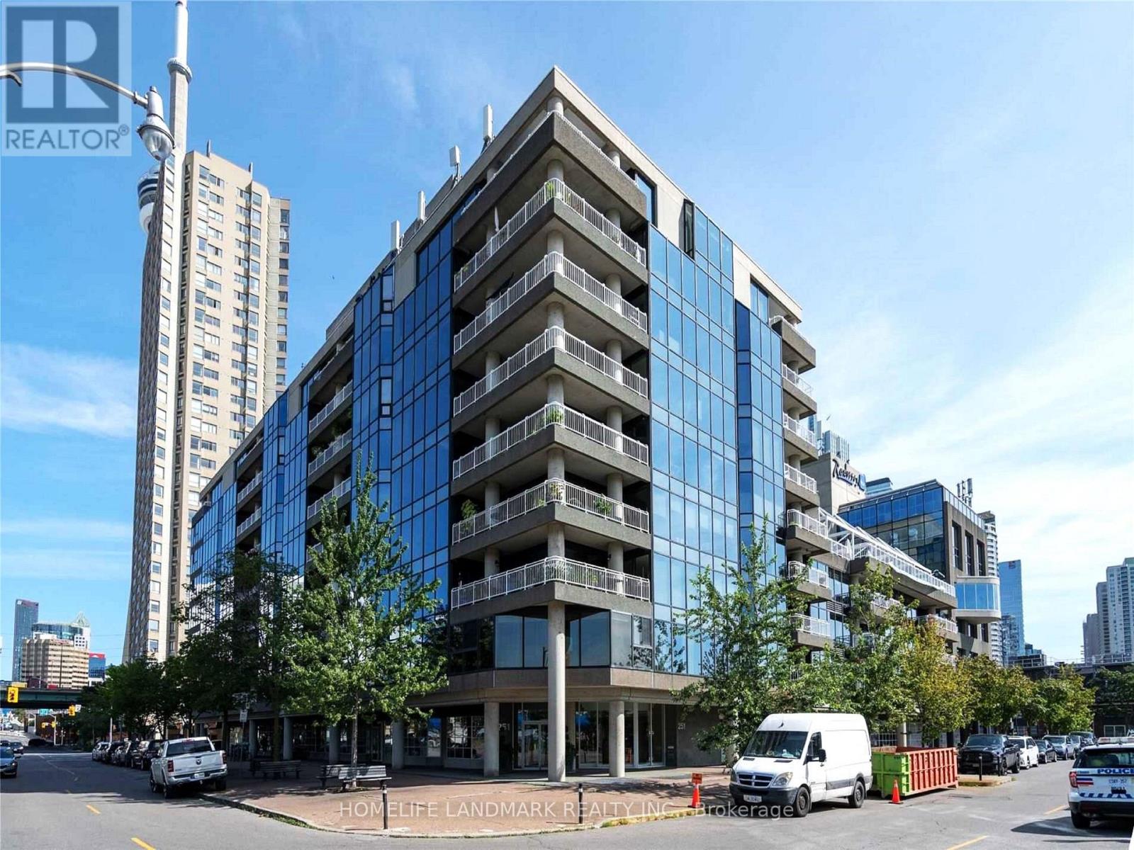 304 - 251 Queens Quay W, Toronto, Ontario  M5J 2N6 - Photo 3 - C12872862