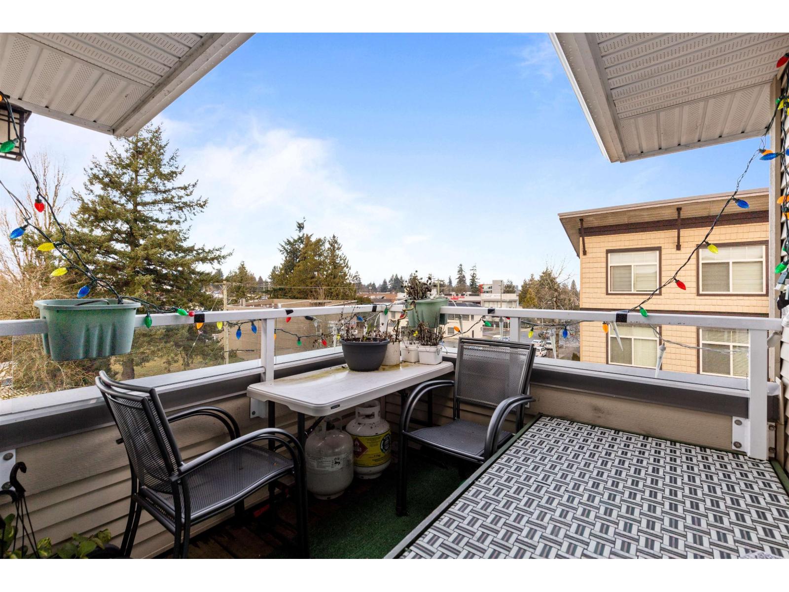 411 8142 120a Street, Surrey, British Columbia  V3W 0N1 - Photo 15 - R3098863