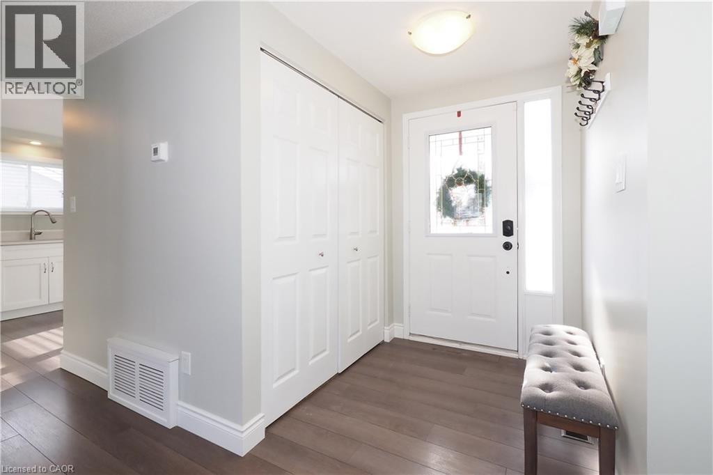 20 Fieldstone Walk, New Hamburg, Ontario  N3A 2G2 - Photo 3 - 40801501