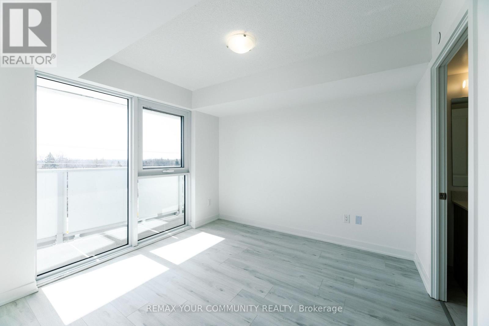 312 - 1010 Sandy Beach Road, Pickering (Bay Ridges), Ontario  L1W 3V9 - Photo 8 - E12872788