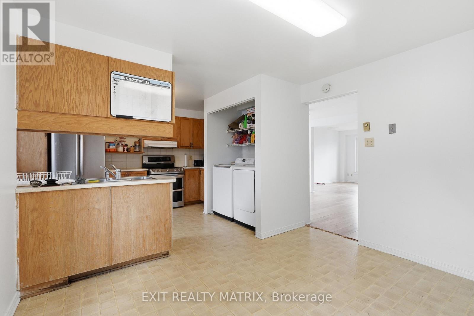 17 - 1838 Summerfields Crescent, Ottawa, Ontario  K1C 7B7 - Photo 15 - X12872804