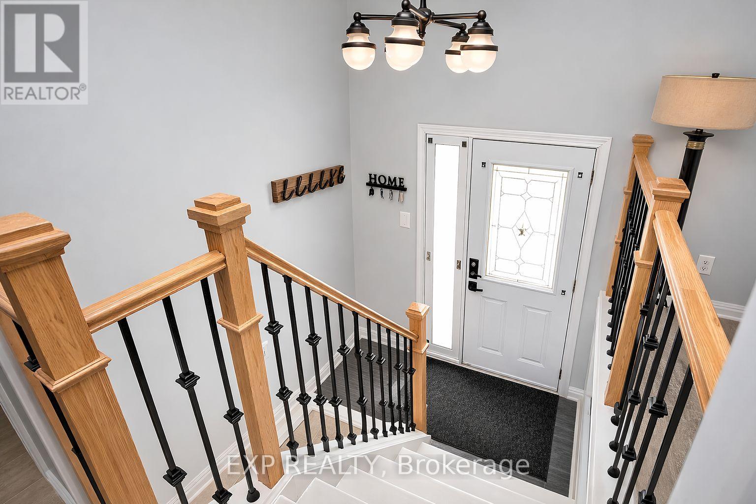 261 Trillium Circle, Alfred And Plantagenet, Ontario  K0A 3K0 - Photo 2 - X12872906