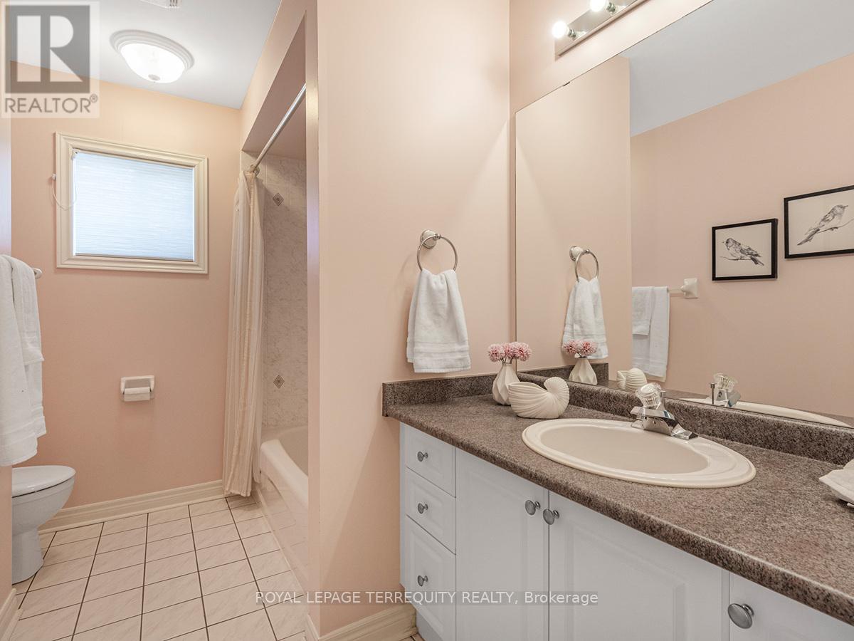 11 Avocet Drive, Vaughan (Vellore Village), Ontario  L4H 2K9 - Photo 32 - N12872782