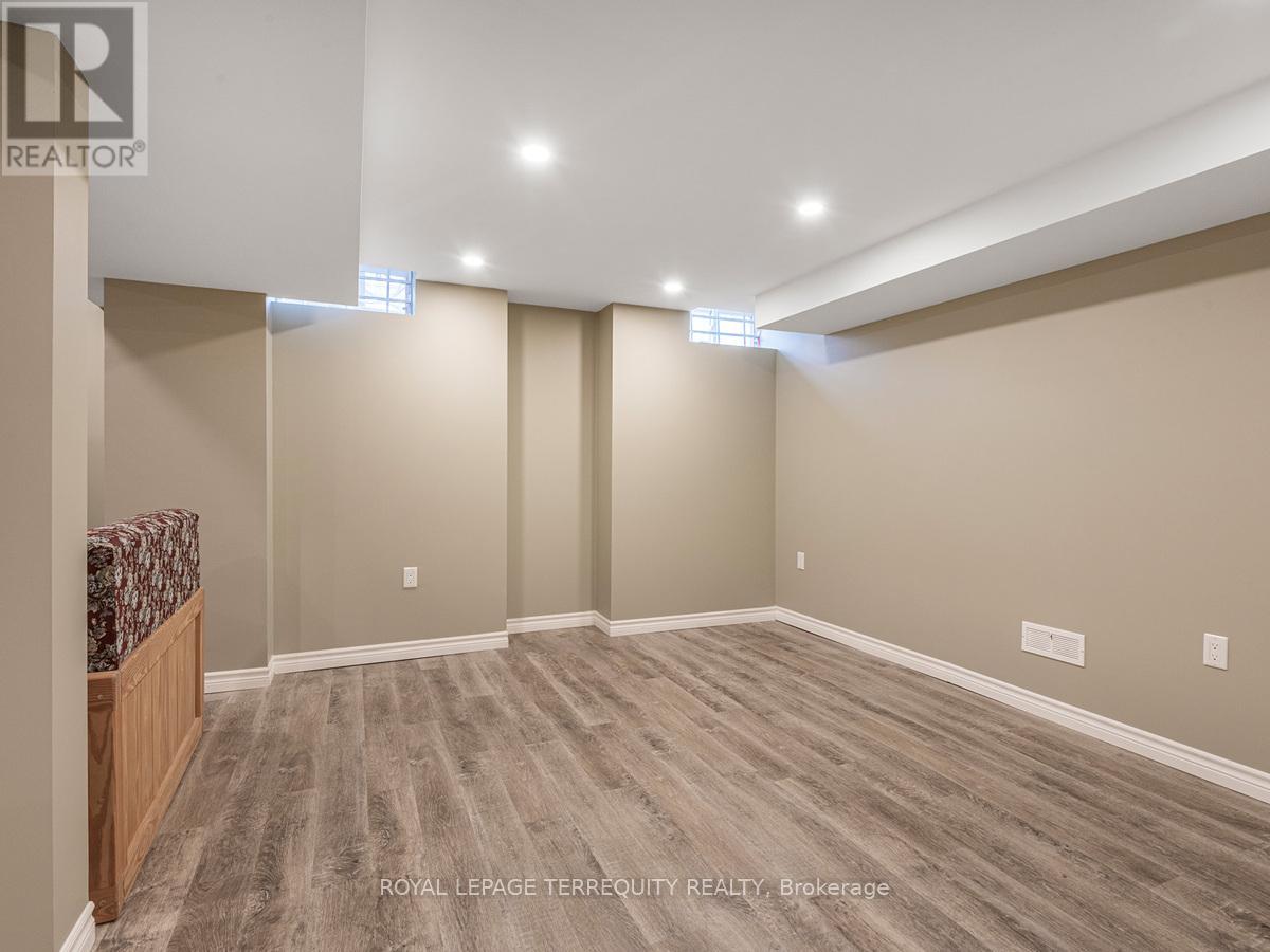 11 Avocet Drive, Vaughan (Vellore Village), Ontario  L4H 2K9 - Photo 36 - N12872782