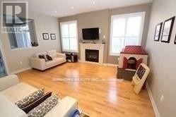 88 Castleview Crescent, Markham (Victoria Square), Ontario  L6C 3C4 - Photo 3 - N12872808