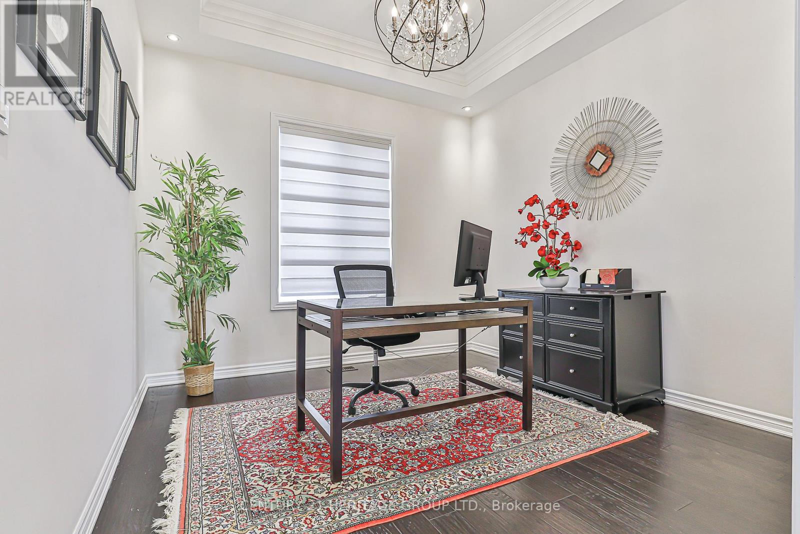 38 Whitebirch Lane, East Gwillimbury, Ontario  L9N 0P7 - Photo 11 - N12872850