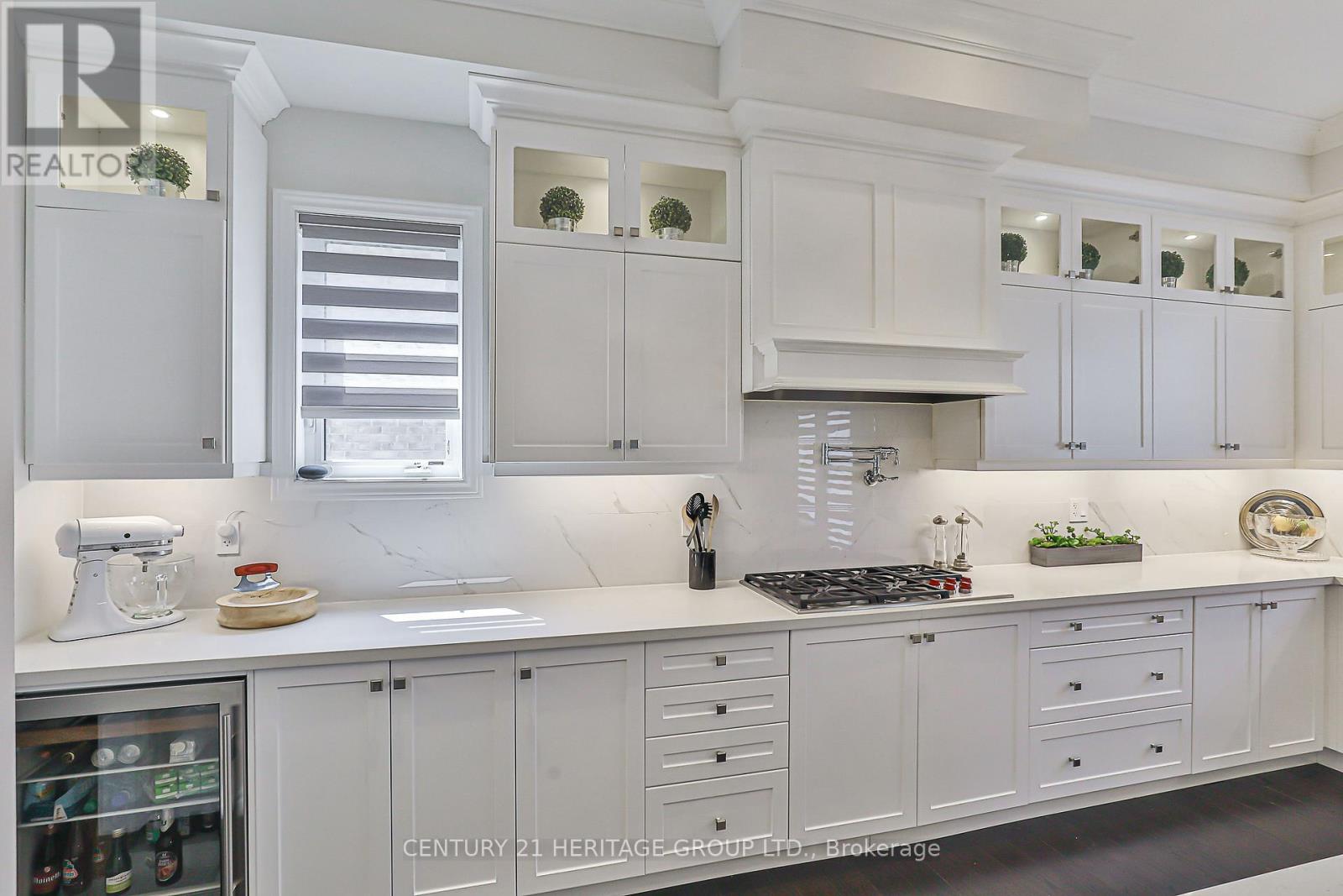 38 Whitebirch Lane, East Gwillimbury, Ontario  L9N 0P7 - Photo 20 - N12872850