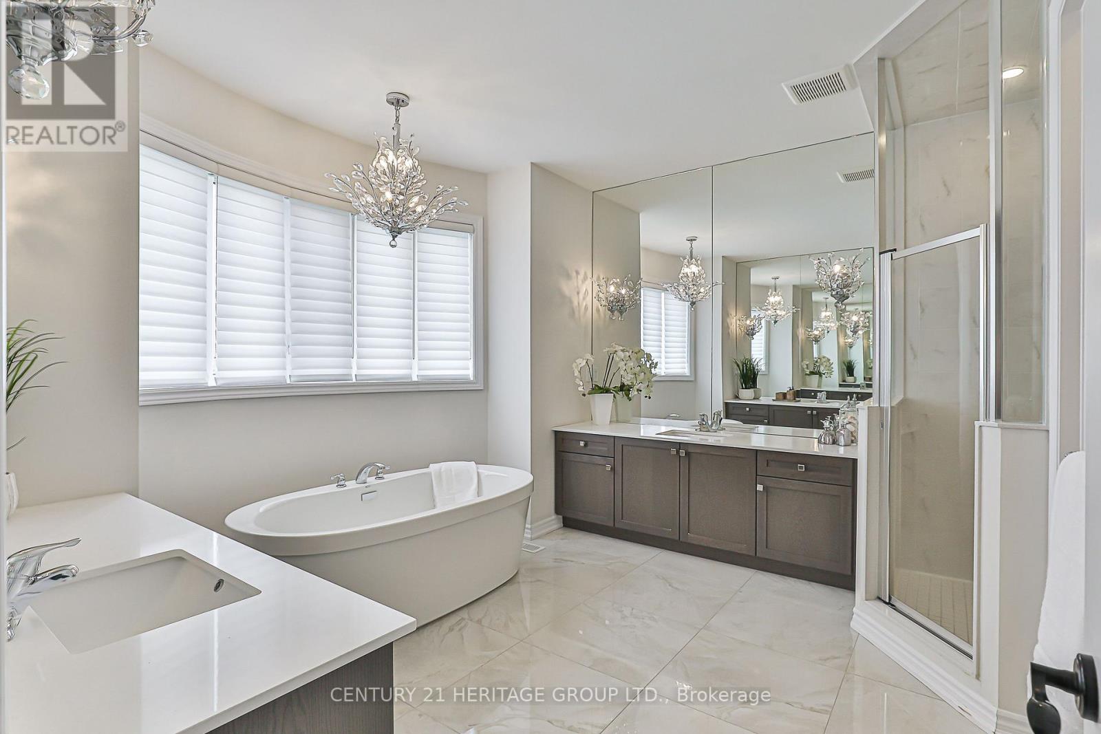 38 Whitebirch Lane, East Gwillimbury, Ontario  L9N 0P7 - Photo 26 - N12872850