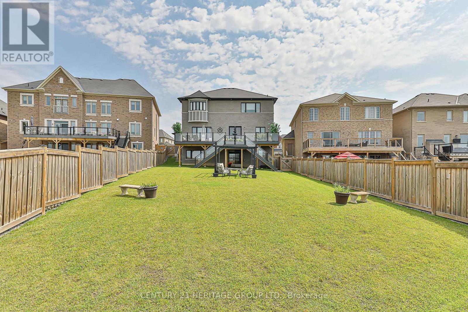 38 Whitebirch Lane, East Gwillimbury, Ontario  L9N 0P7 - Photo 40 - N12872850