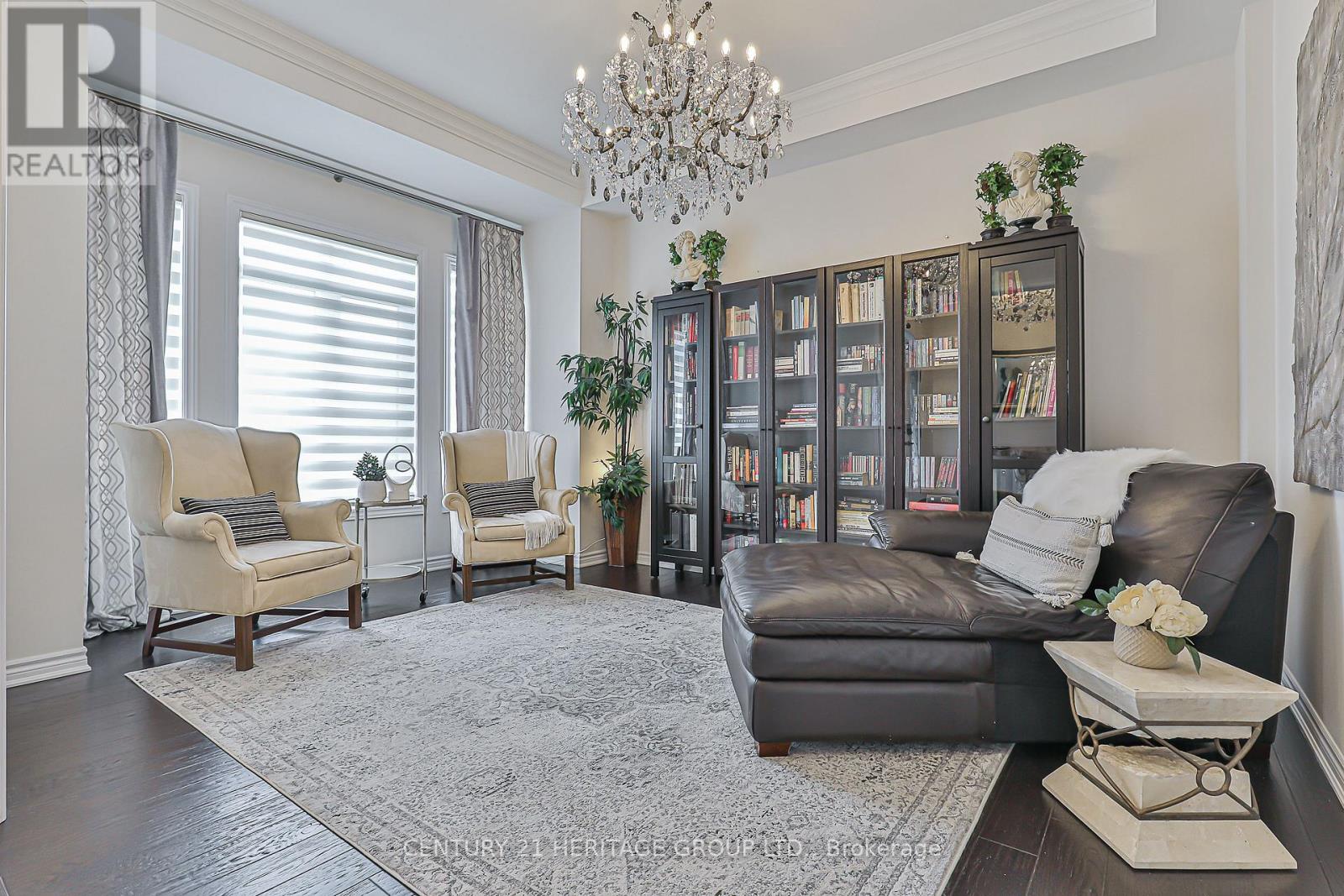 38 Whitebirch Lane, East Gwillimbury, Ontario  L9N 0P7 - Photo 6 - N12872850