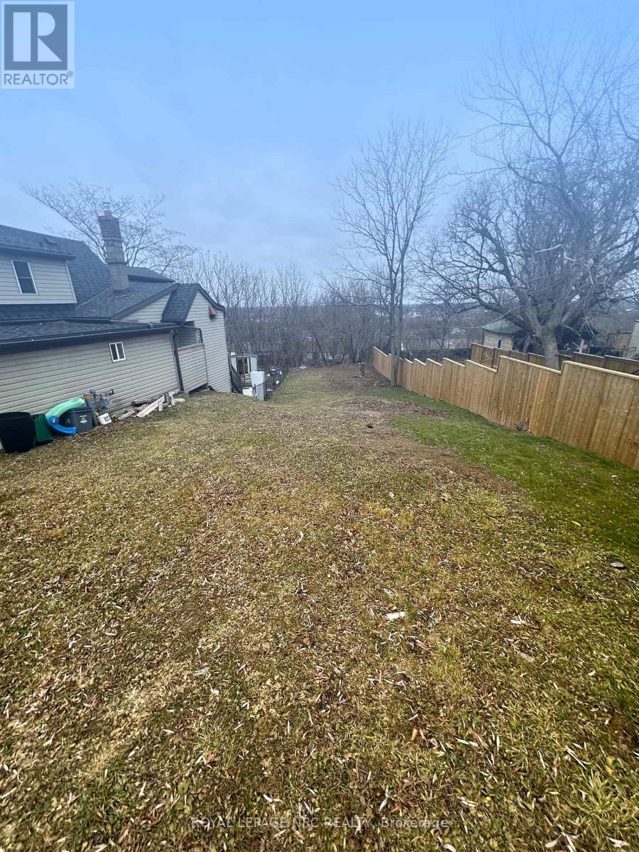 1 BALL AVENUE, st. catharines (burleigh hill), Ontario