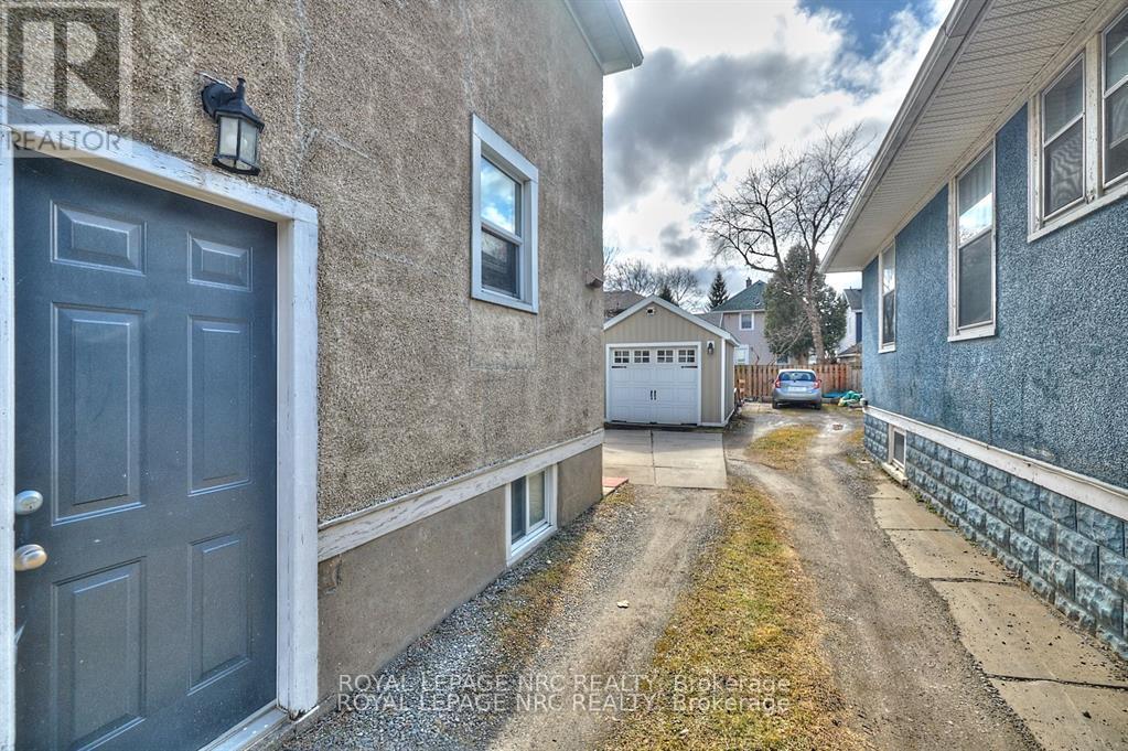 92 Dufferin Street, St. Catharines (Downtown), Ontario  L2R 1Z8 - Photo 16 - X12872768