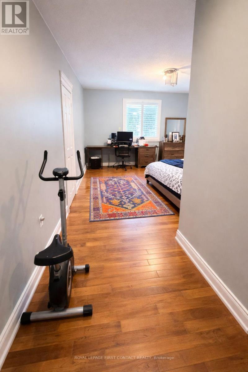 1 Masters Lane, Wasaga Beach, Ontario  L9Z 1S9 - Photo 17 - S12872830