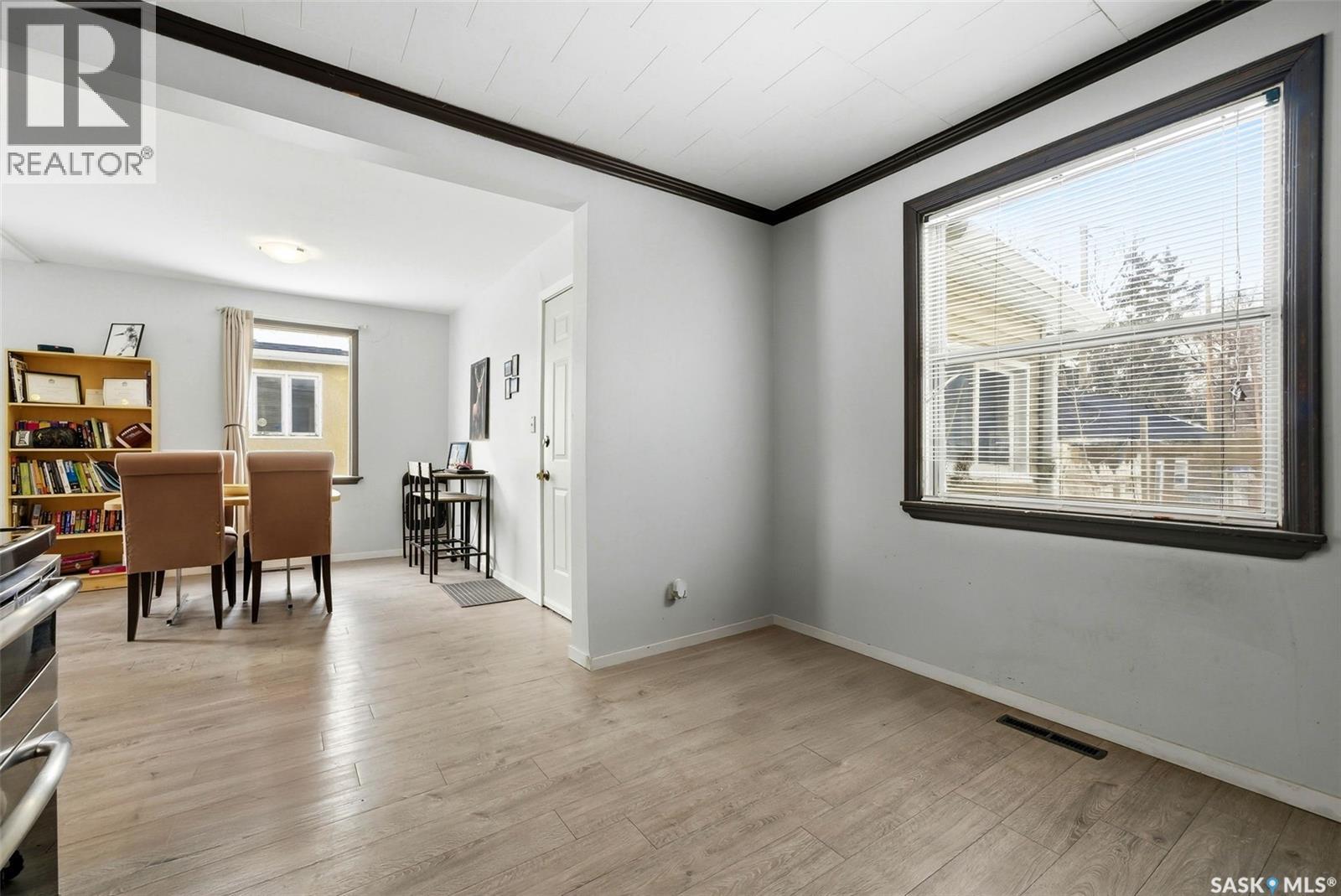 414 18th Avenue, Regina, Saskatchewan  S4N 1G1 - Photo 8 - SK030217