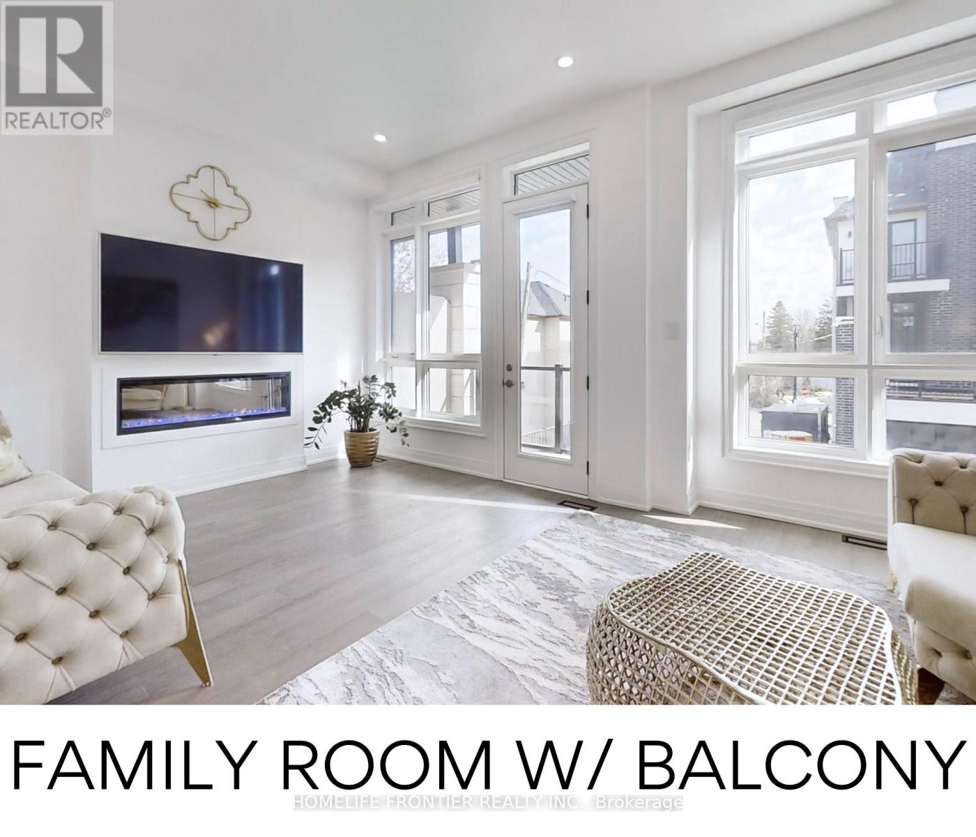 40 Chiara Rose Lane, Richmond Hill, Ontario  L4E 1H4 - Photo 5 - N12823086