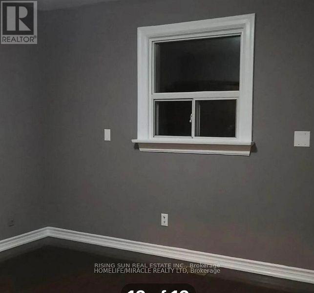 121 Mcmurchy Avenue S, Brampton, Ontario  L6Y 1Z1 - Photo 4 - W12862730