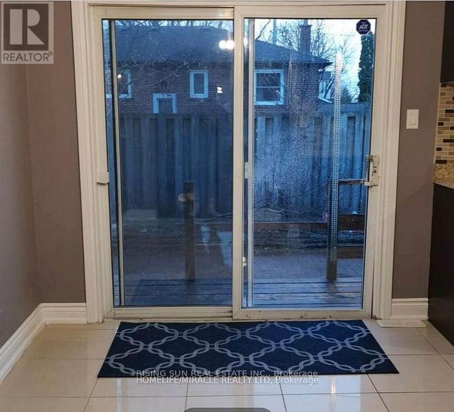 121 Mcmurchy Avenue S, Brampton, Ontario  L6Y 1Z1 - Photo 8 - W12862730