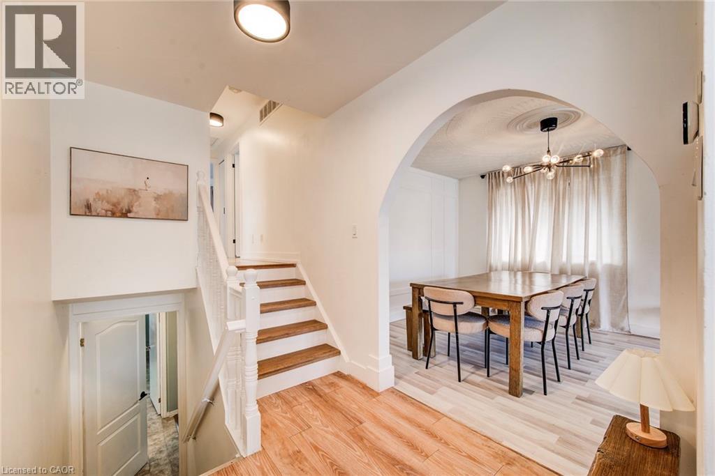 43 Southview Crescent, Cambridge, Ontario  N1P 1A3 - Photo 8 - 40811575