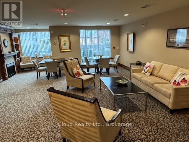 301 - 65 Via Rosedale Way, Brampton, Ontario  L6R 3N8 - Photo 12 - W12872672