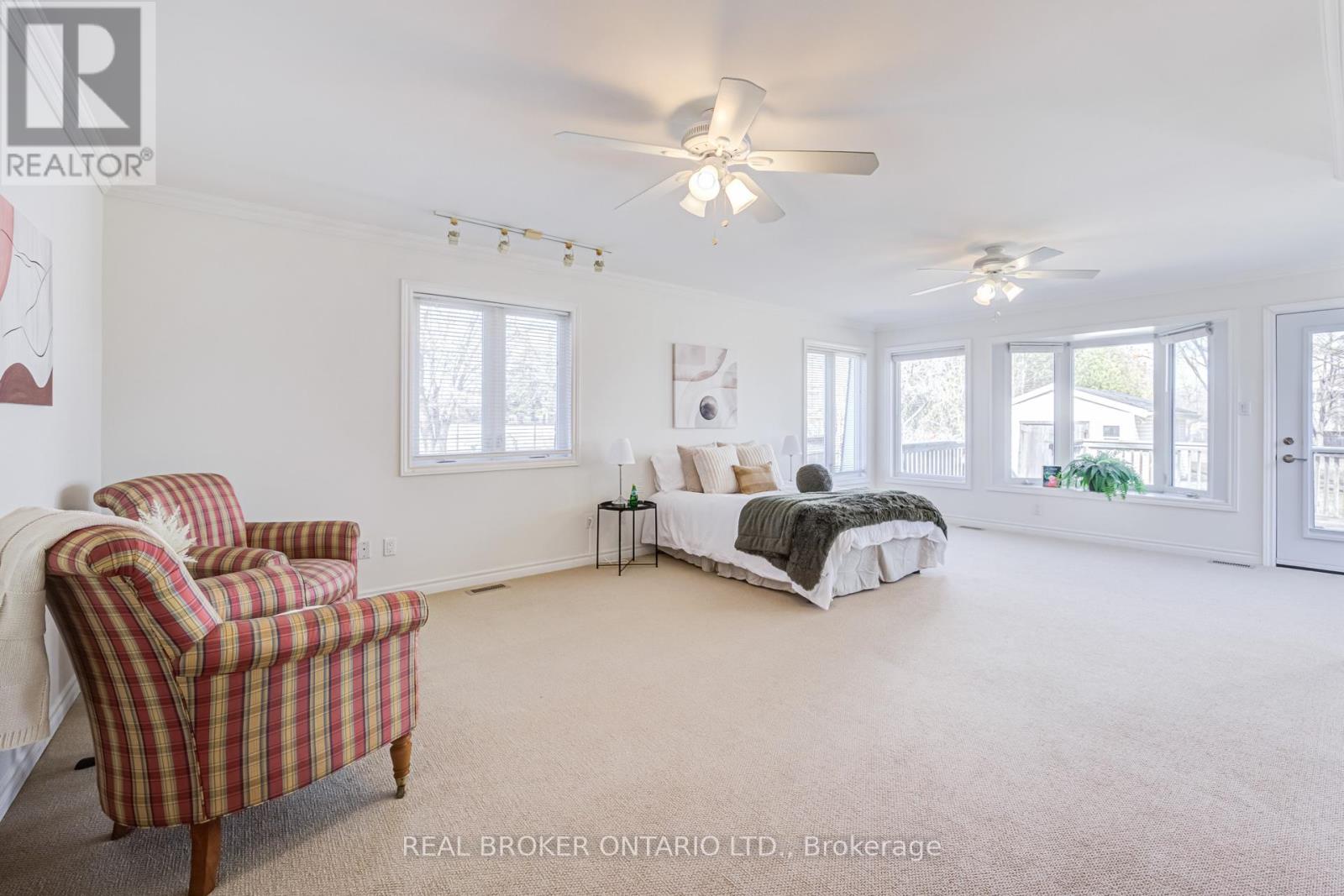 1483 Brenner Crescent, Burlington, Ontario  L7P 2V9 - Photo 22 - W12872732