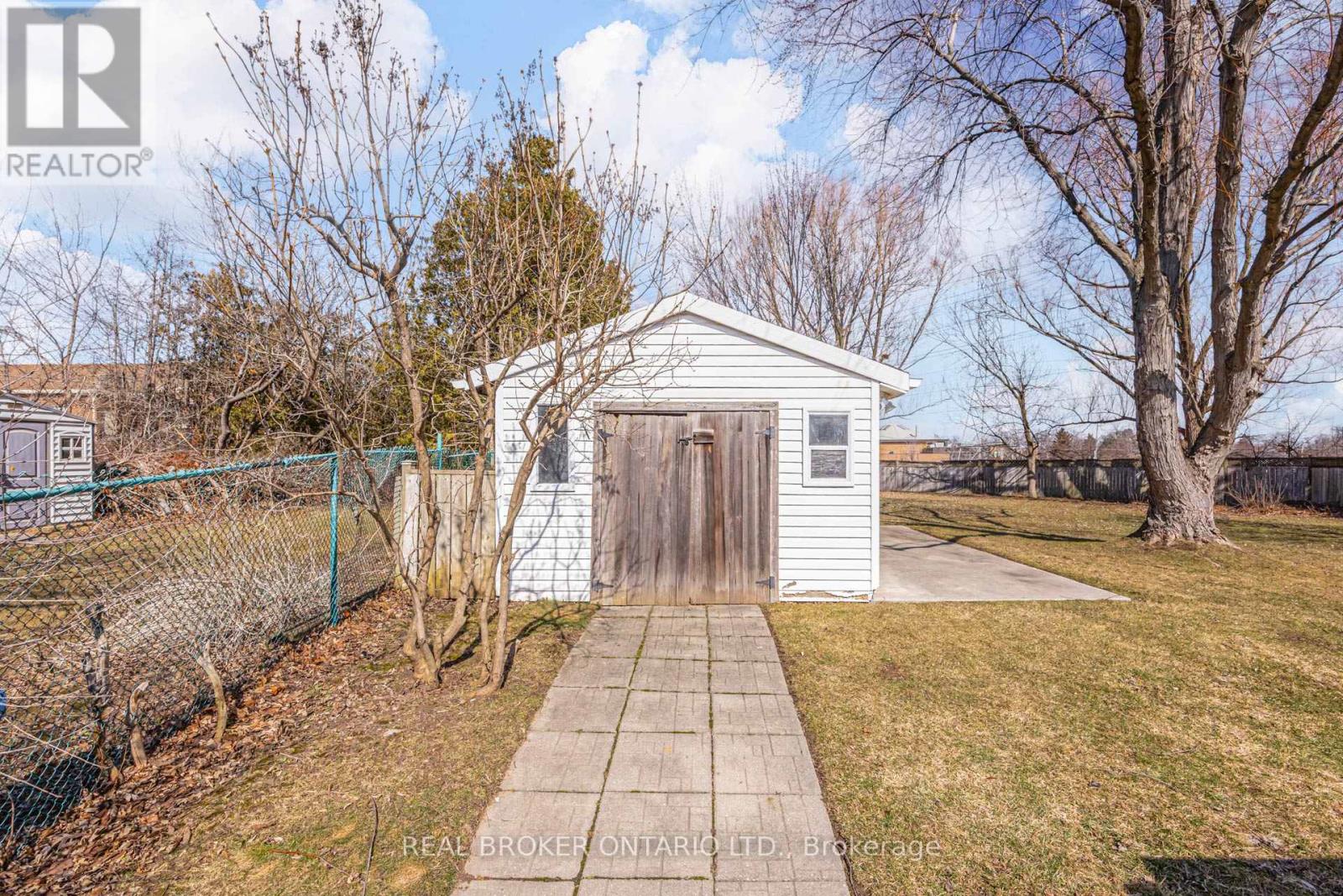 1483 Brenner Crescent, Burlington, Ontario  L7P 2V9 - Photo 38 - W12872732