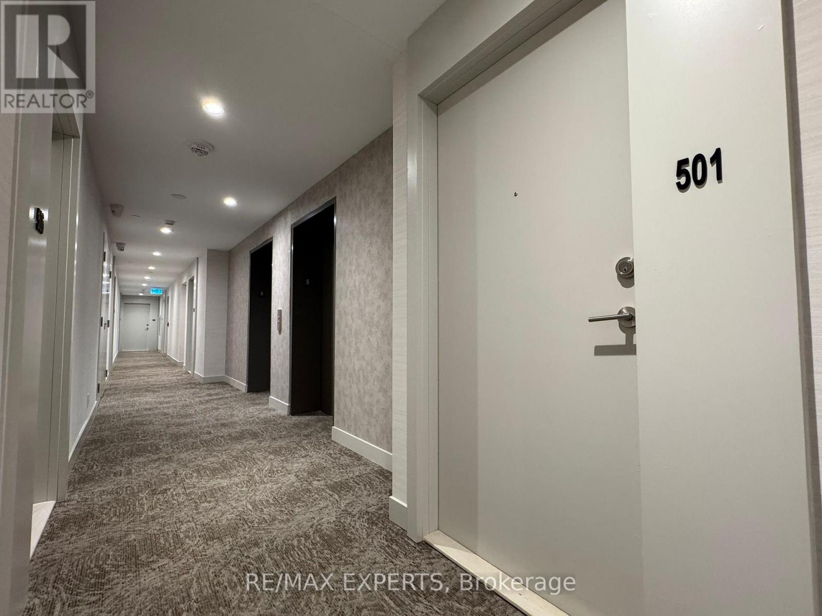 501 - 215 Veterans Drive S, Brampton, Ontario  L7A 4M5 - Photo 8 - W12872740