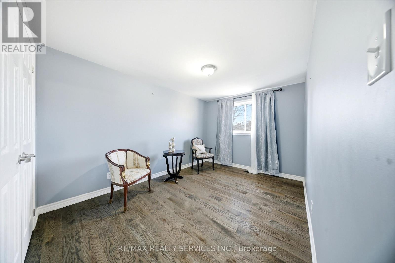 8 Edwin Drive, Brampton, Ontario  L6Y 1A1 - Photo 25 - W12872800