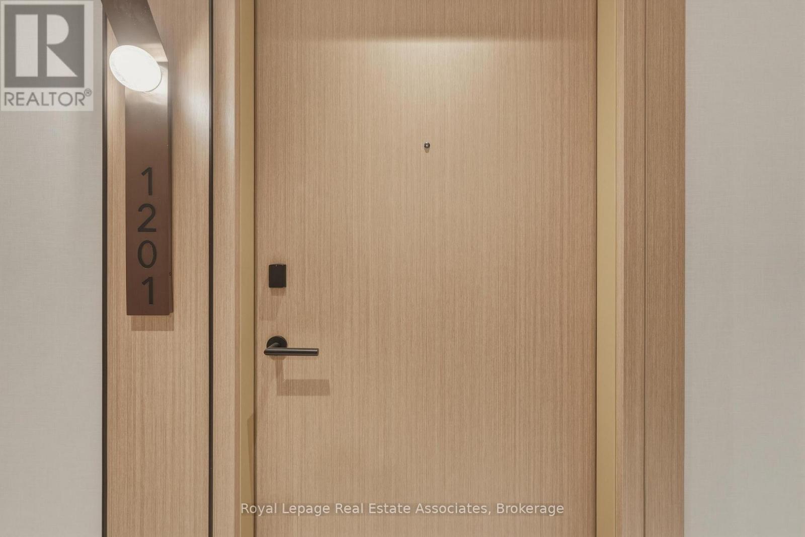 1201 - 60 Central Park Roadway, Toronto, Ontario  M9A 3K1 - Photo 21 - W12872826