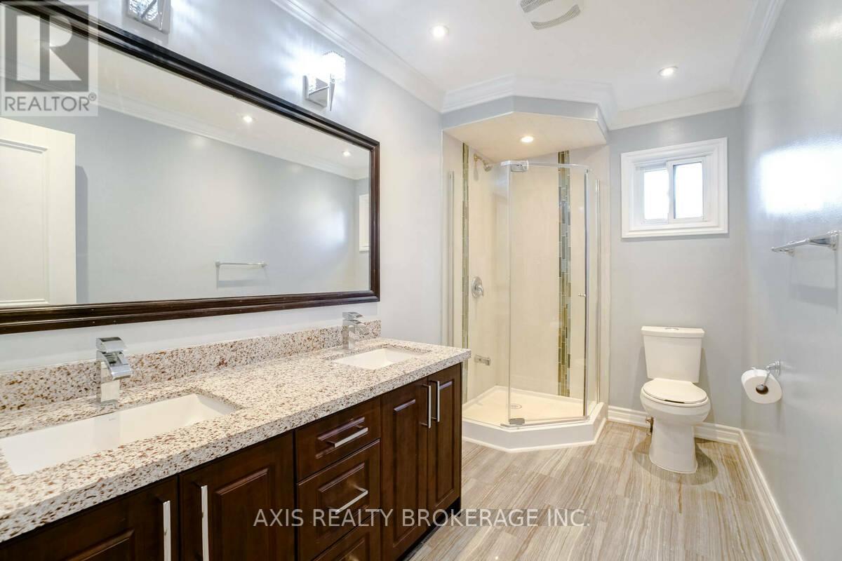 18 Maple Bush Avenue, Toronto, Ontario  M9N 1S6 - Photo 16 - W12872828