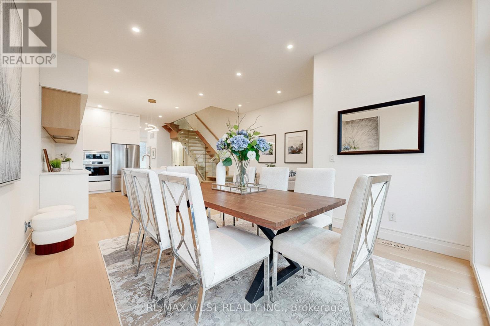 2 - 2639 R Dundas Street W, Toronto, Ontario  M6P 1X9 - Photo 21 - W12872860