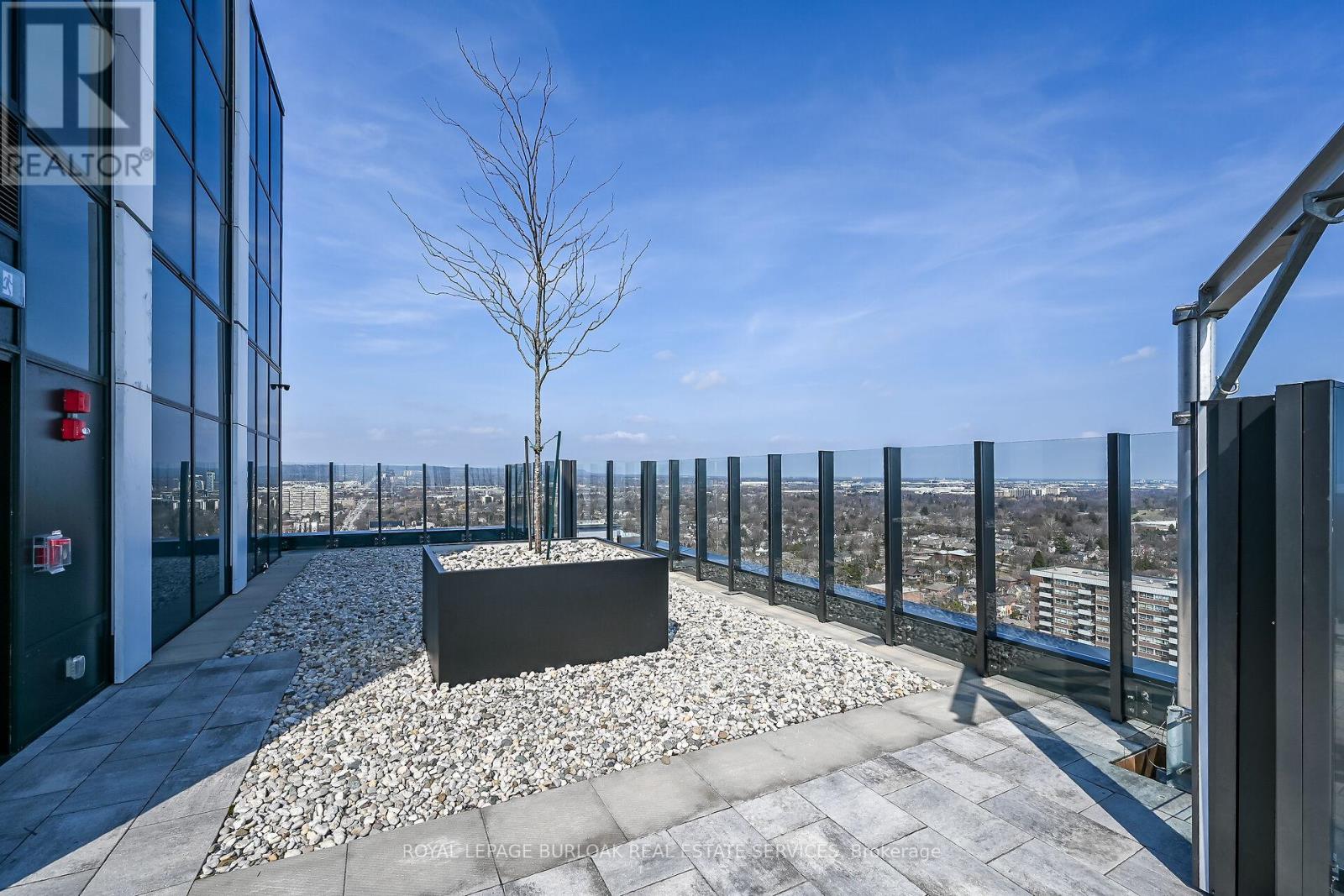 1503 - 2007 James Street, Burlington, Ontario  L7R 0G7 - Photo 38 - W12872904