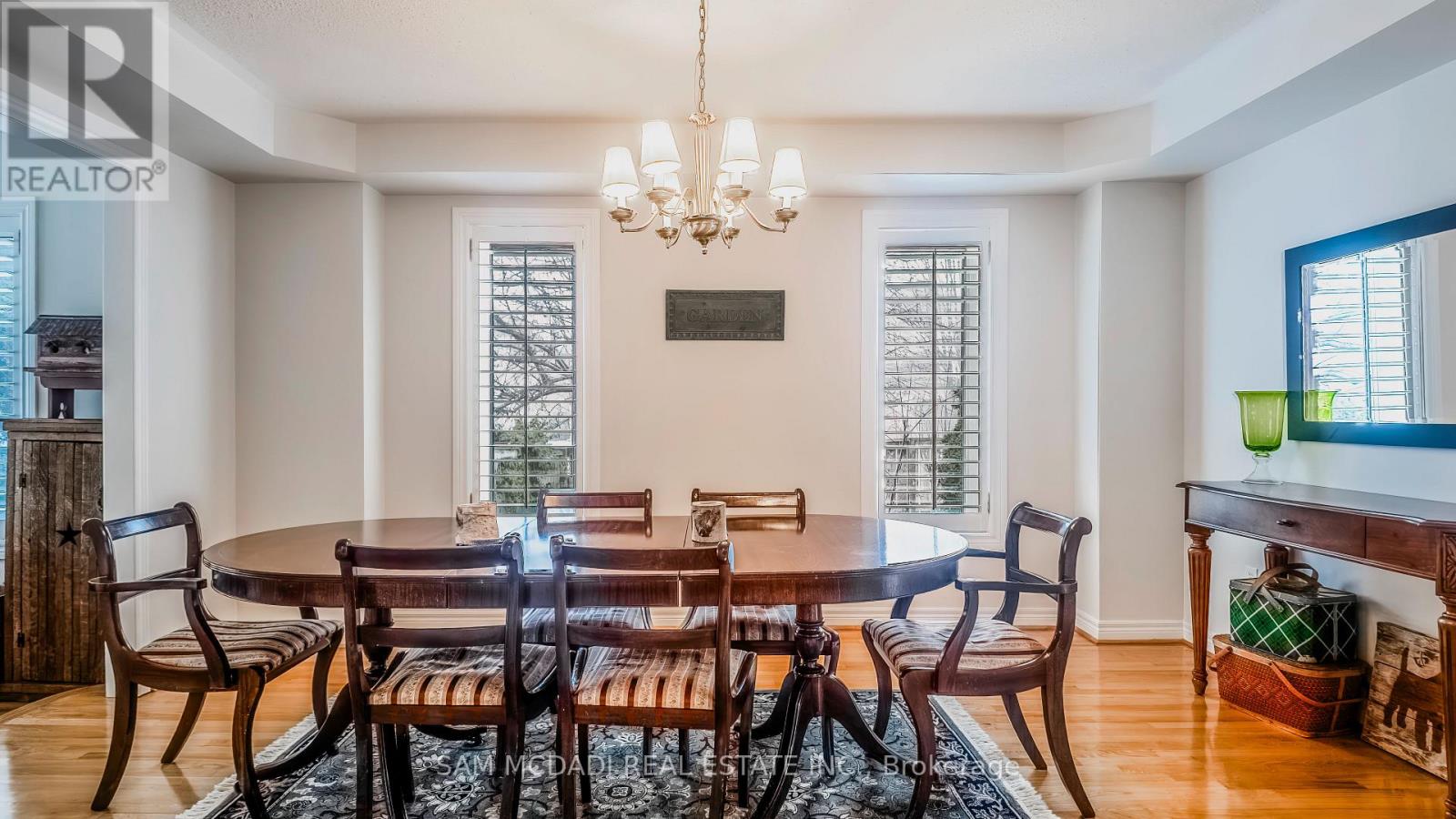 5396 Planter's Wd Court, Mississauga, Ontario  L5M 5V2 - Photo 6 - W12872914