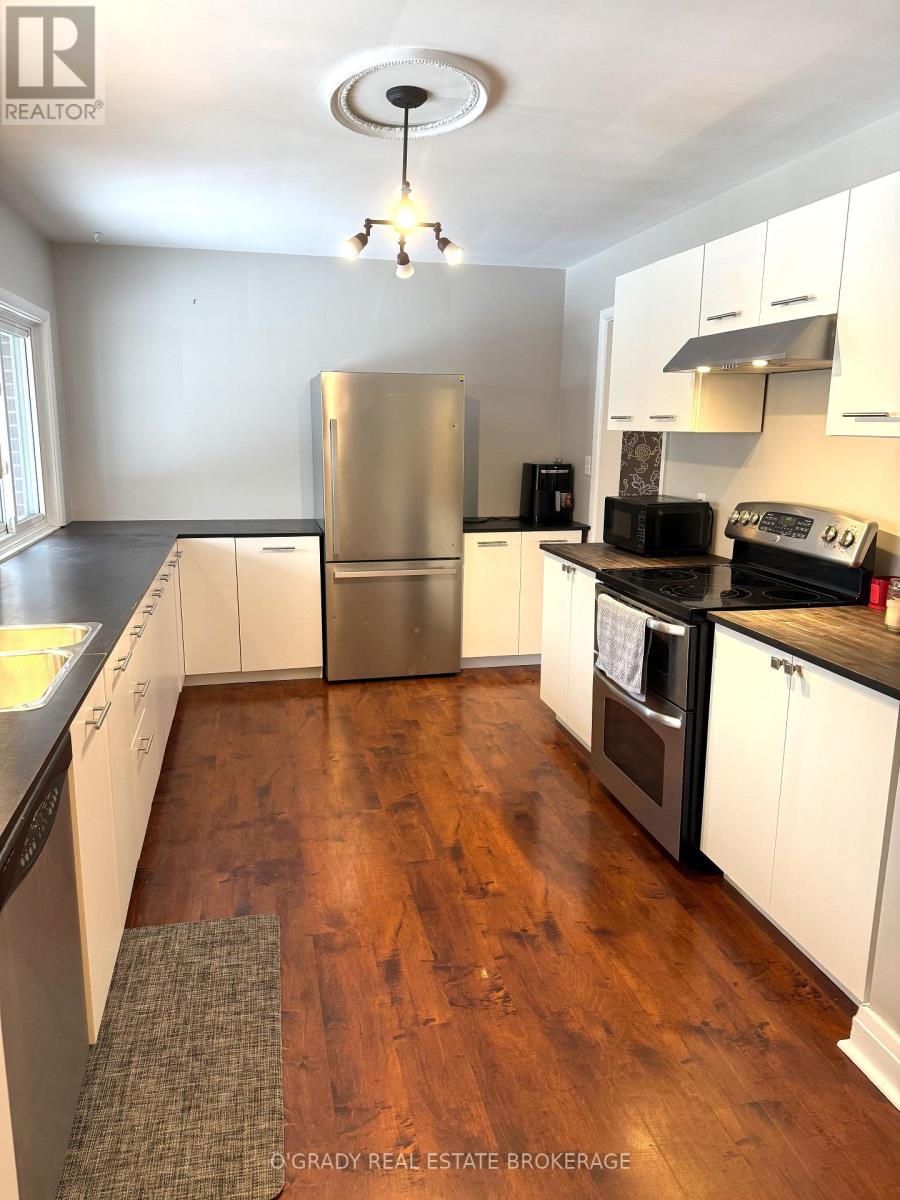 71 North Augusta Road, Brockville, Ontario  K6V 2X7 - Photo 13 - X12870994