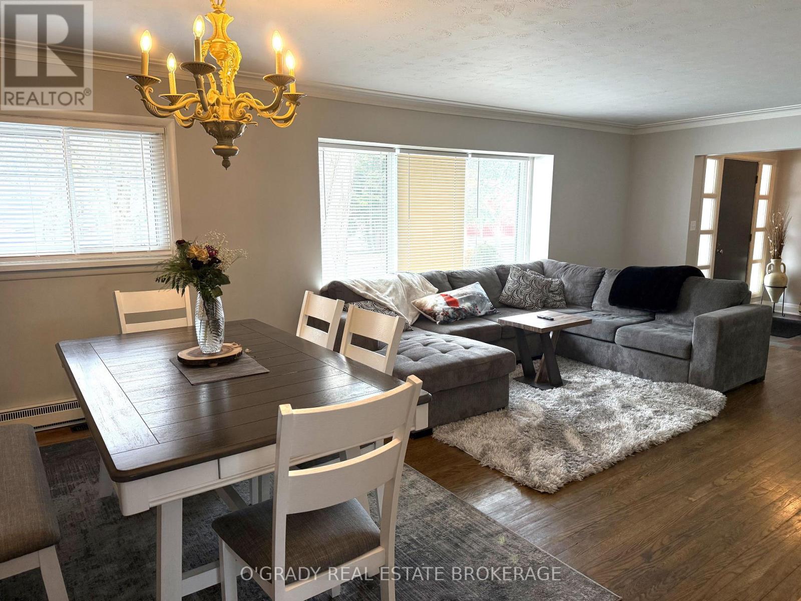 71 North Augusta Road, Brockville, Ontario  K6V 2X7 - Photo 10 - X12870994