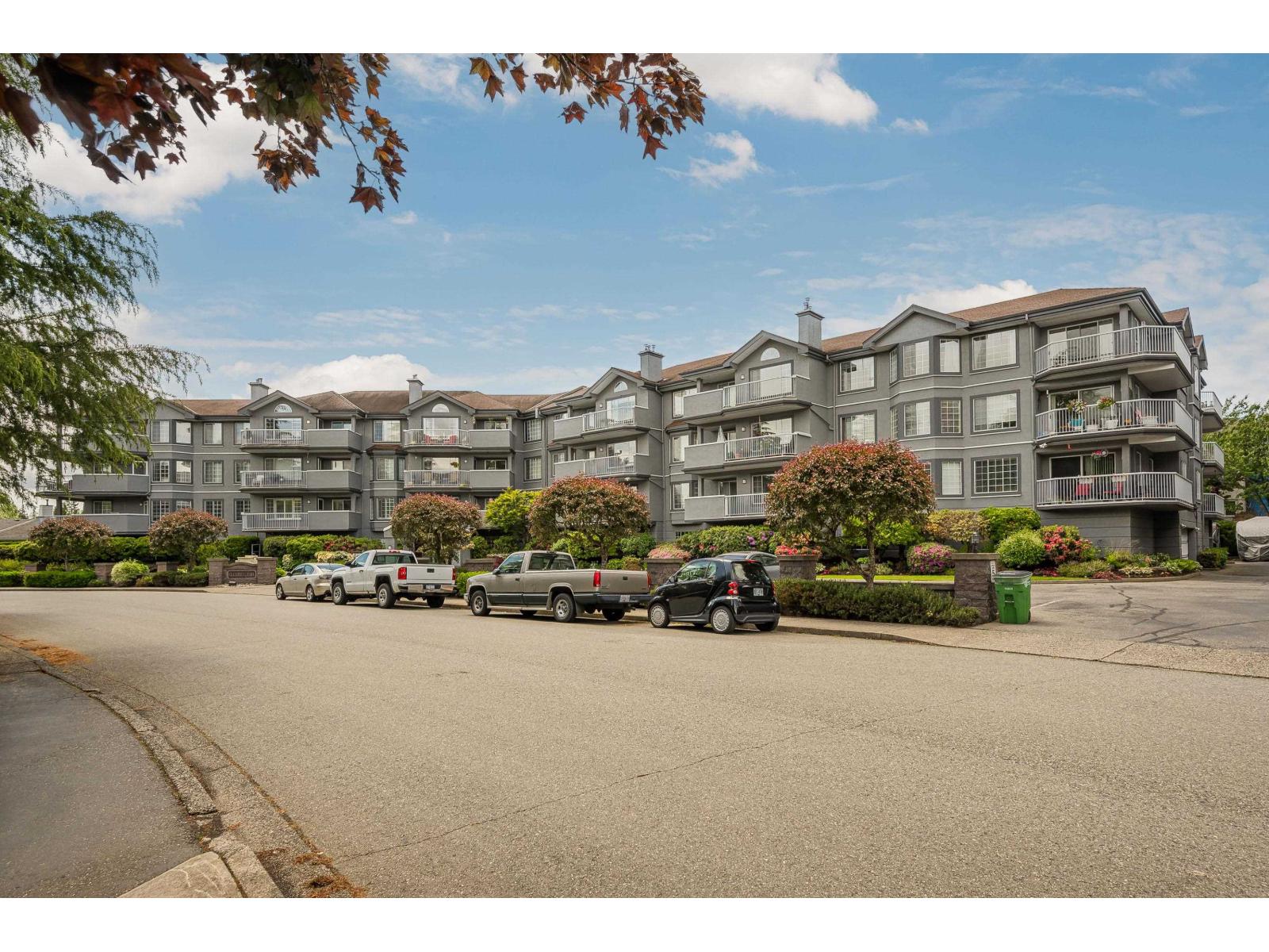 110 5375 205 Street, Langley, British Columbia  V3A 7V7 - Photo 1 - R3097975