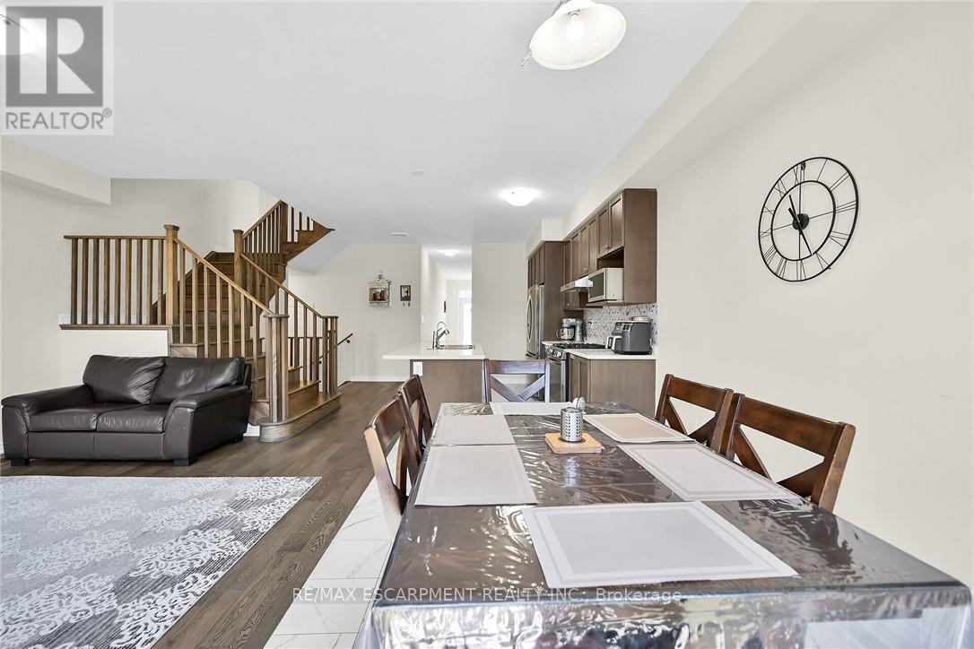 5 Owl Lane, Haldimand, Ontario  N3W 0G4 - Photo 16 - X12872714