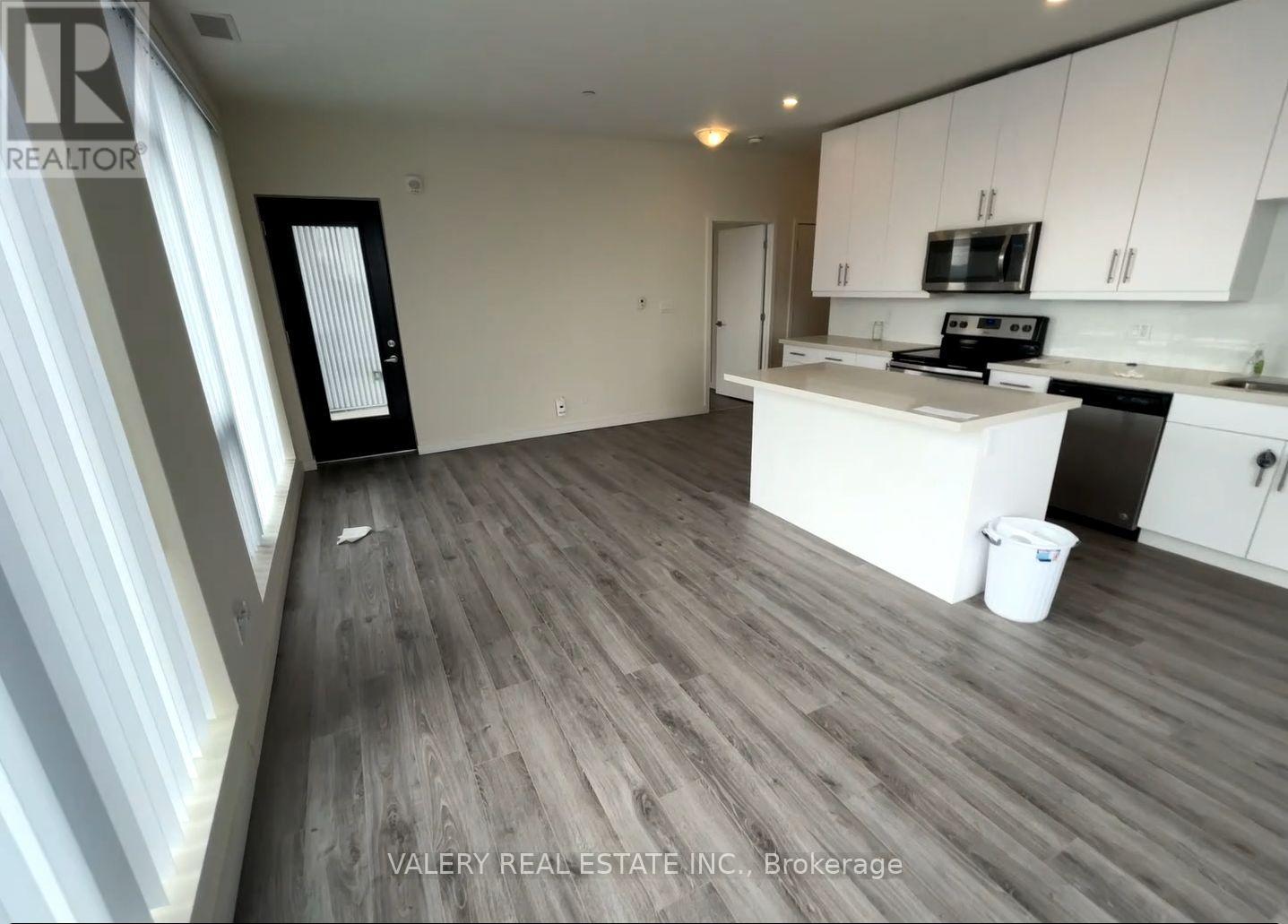 413 - 690 King Street West Street, Kitchener, Ontario  N2G 0B9 - Photo 5 - X12872822