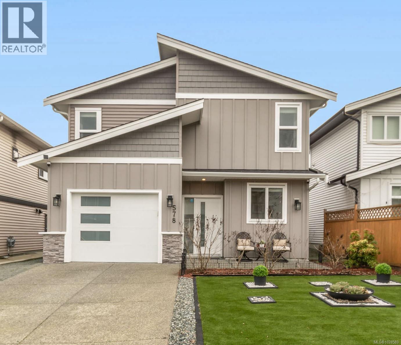 578 Menzies Ridge Dr, Nanaimo, British Columbia  V9R 0J9 - Photo 1 - 1028589