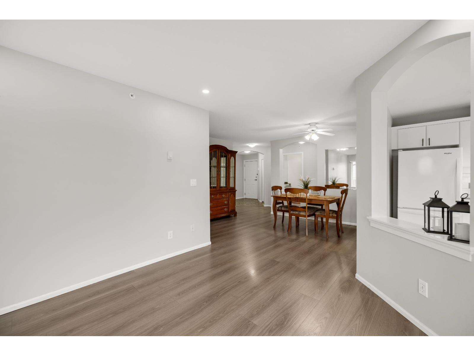 305 6336 197 Street, Langley, British Columbia  V2Y 2T7 - Photo 9 - R3096846