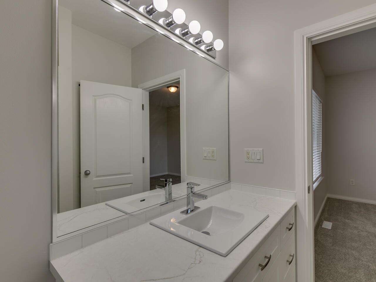 135 33751 7th Avenue, Mission, British Columbia  V2V 7C2 - Photo 27 - R3095244