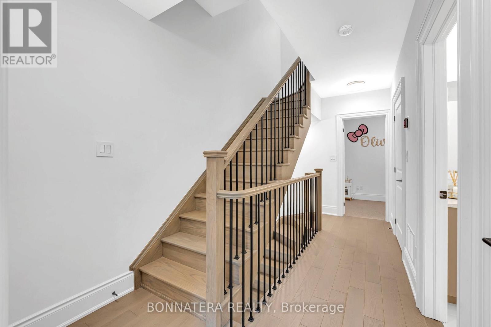 81 - 15 Lunar Crescent, Mississauga, Ontario  L5M 2R6 - Photo 23 - W12872286