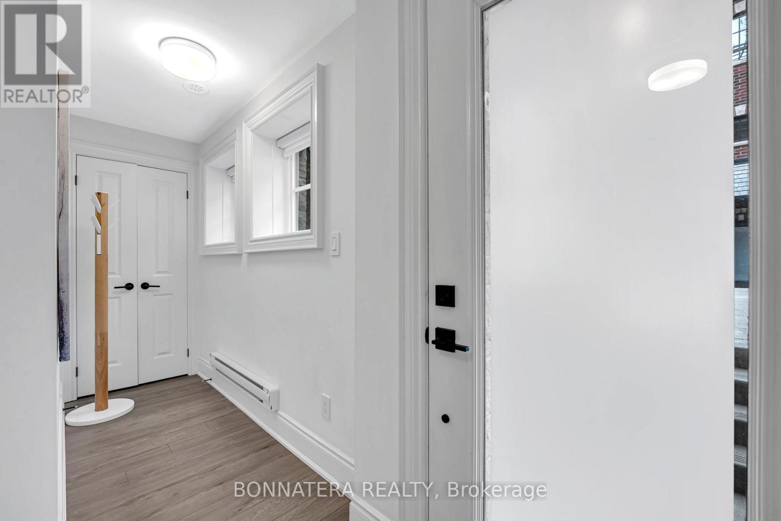 81 - 15 Lunar Crescent, Mississauga, Ontario  L5M 2R6 - Photo 37 - W12872286