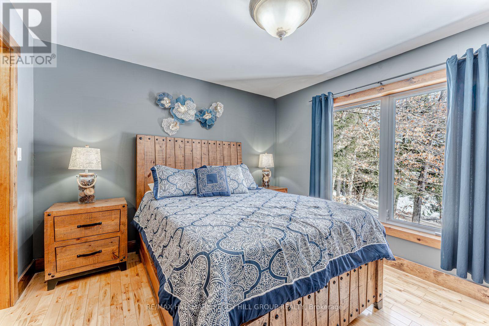 1070 South Ril Lake Road, Lake Of Bays, Ontario  P0B 1A0 - Photo 9 - X12867968