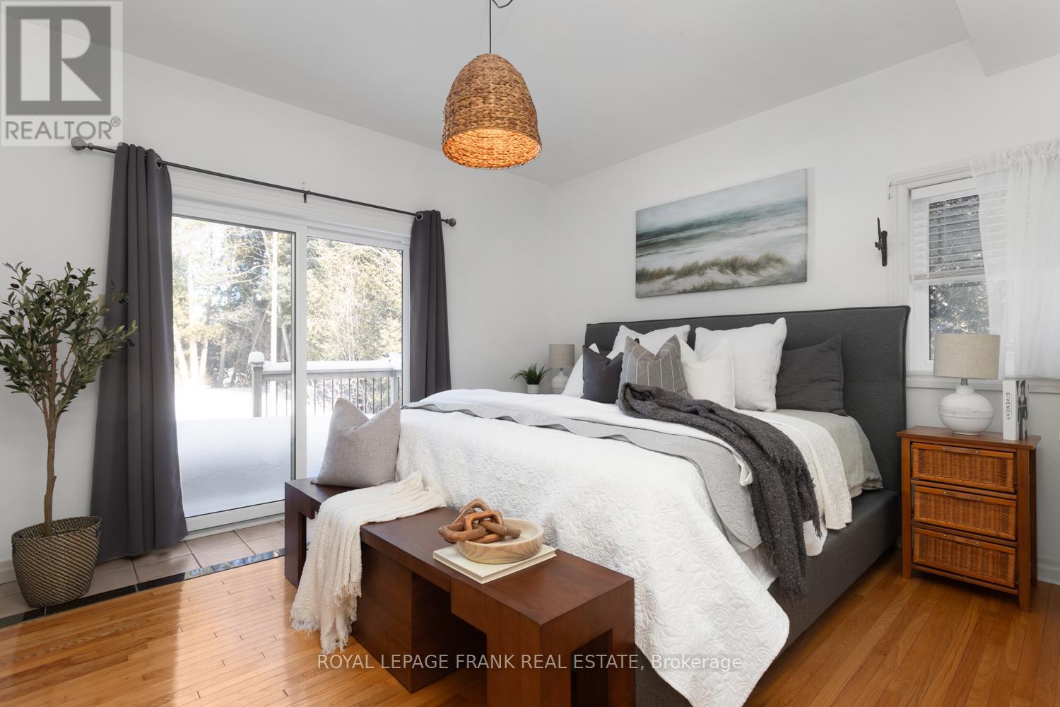 5 Regent Street, Georgina, Ontario  L0E 1N0 - Photo 18 - N12833262