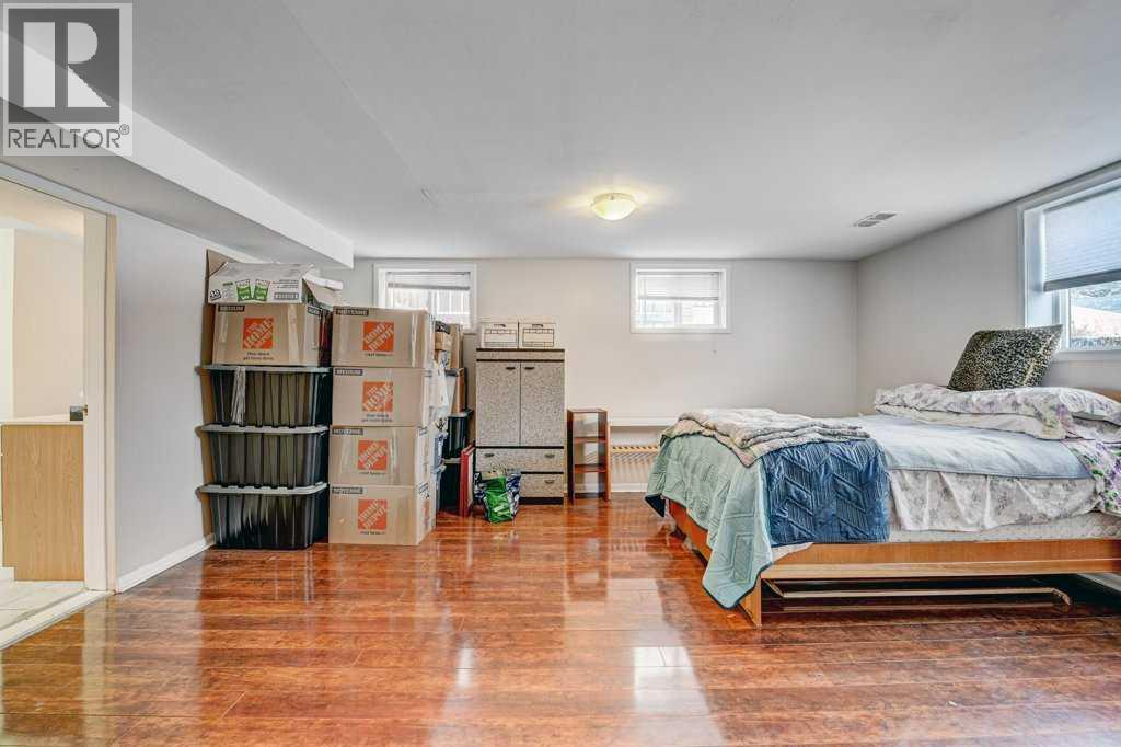 1455 Russell Road Ne, Calgary, Alberta  T2E 5N2 - Photo 21 - A2281134