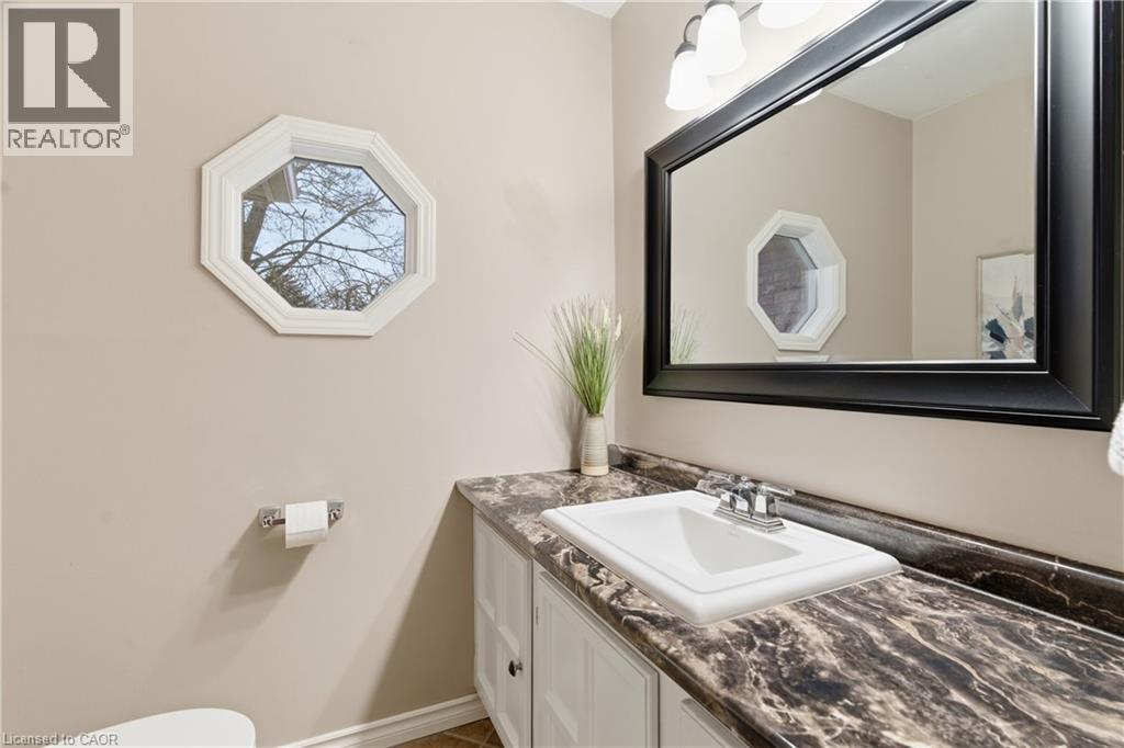 3 Pinehill Drive, Brantford, Ontario  N3T 0M5 - Photo 19 - 40810384