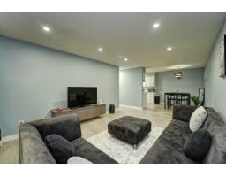 202 33450 GEORGE FERGUSON WAY, Abbotsford, British Columbia